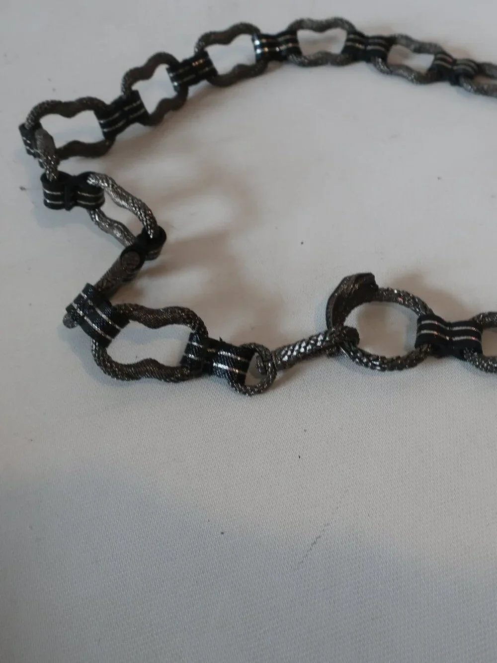 Womens Unbranded Silver Black Metal Python Snake Head Chain Link Waist Belt M
